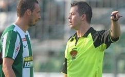 Veizer Roland vezeti a Halad�s elleni bajnokit